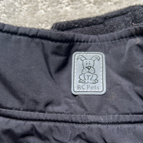 RC Pets Raincoat - Picture 6 of 6